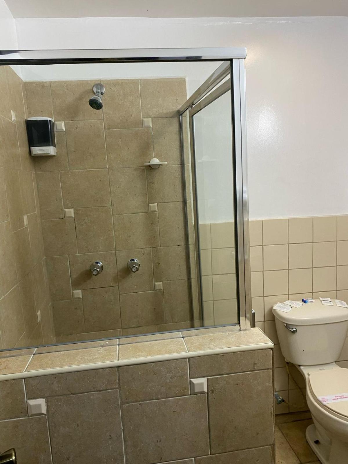 Hotel Yolanda Tijuana Eksteriør bilde